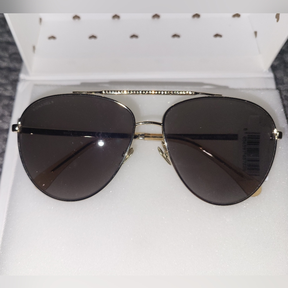 Authentic Chanel Aviators.    ☆☆(READ DESCRIPTION)☆☆